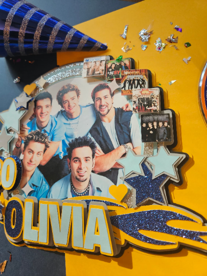Custom 'Nsync cake topper