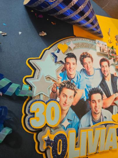 Custom 'Nsync cake topper