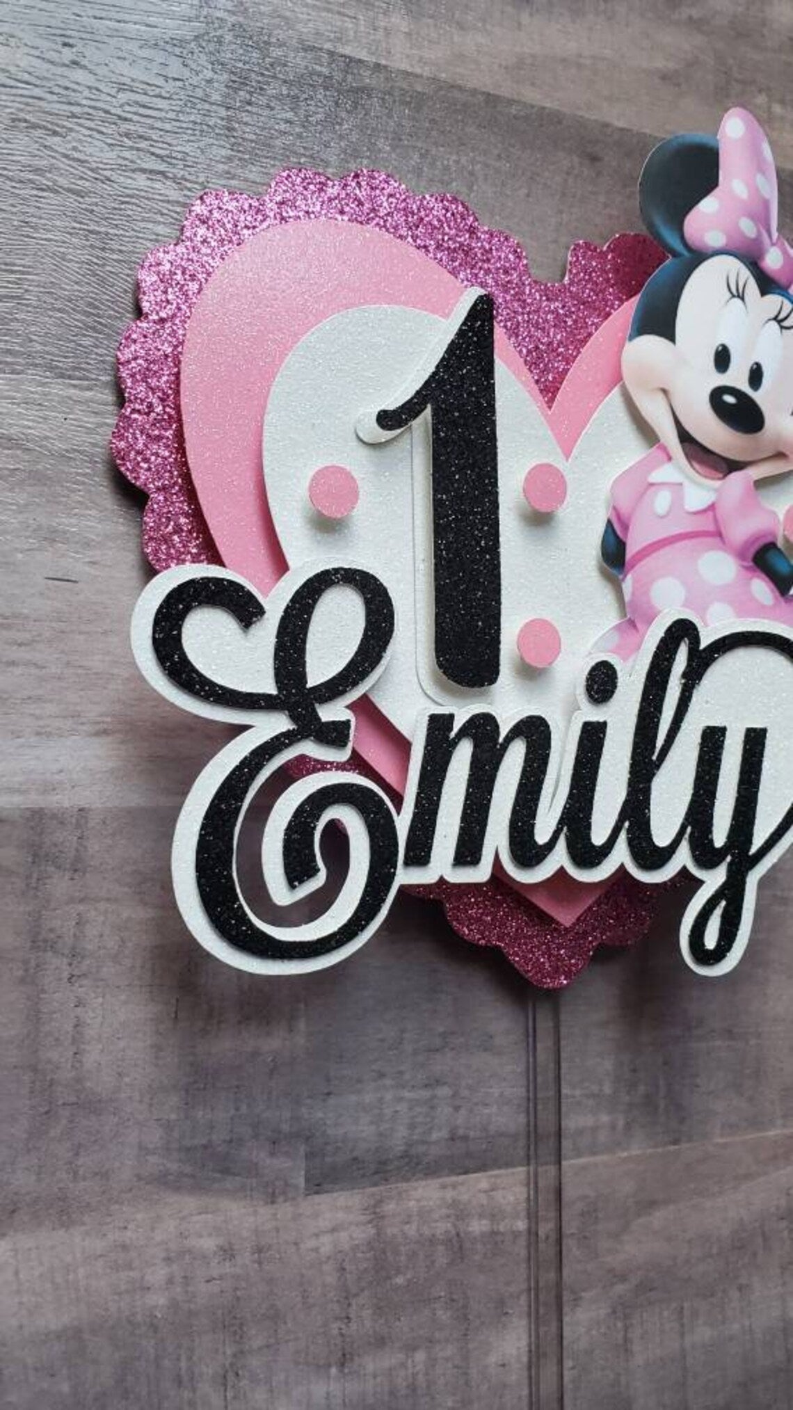 Minnie Mouse cake topper