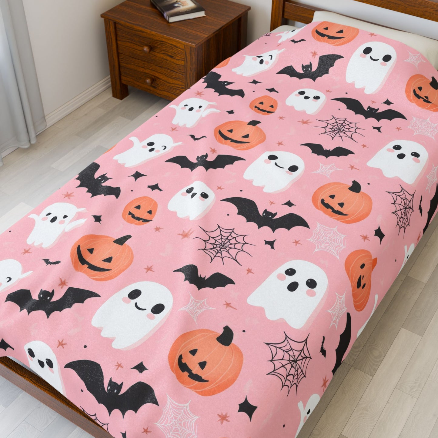 Cozy Halloween Velveteen Plush Blanket, Spooky Ghosts and Pumpkins Throw Blanket, Fall Decor, Halloween Gift, Soft Blanket for Kids