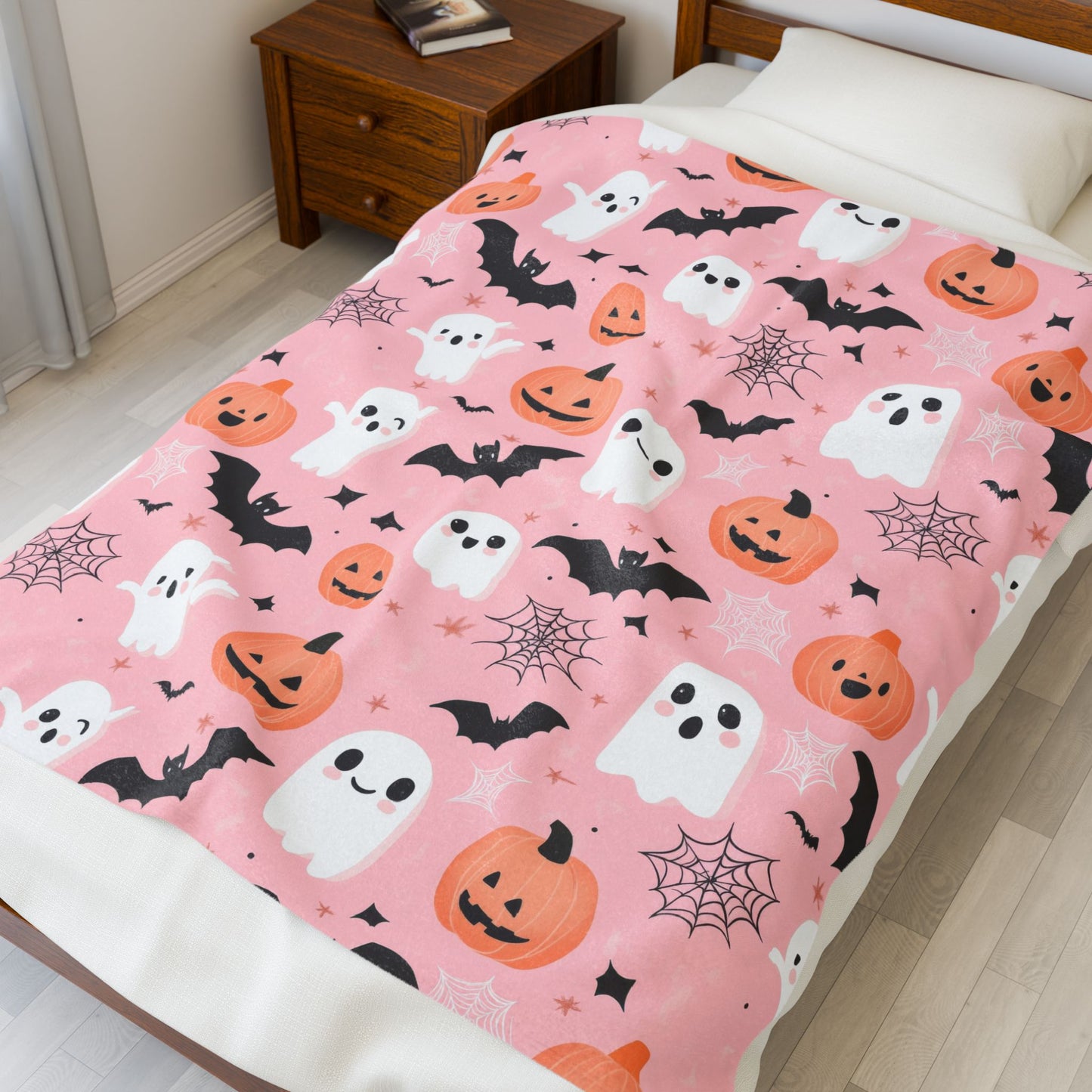 Cozy Halloween Velveteen Plush Blanket, Spooky Ghosts and Pumpkins Throw Blanket, Fall Decor, Halloween Gift, Soft Blanket for Kids